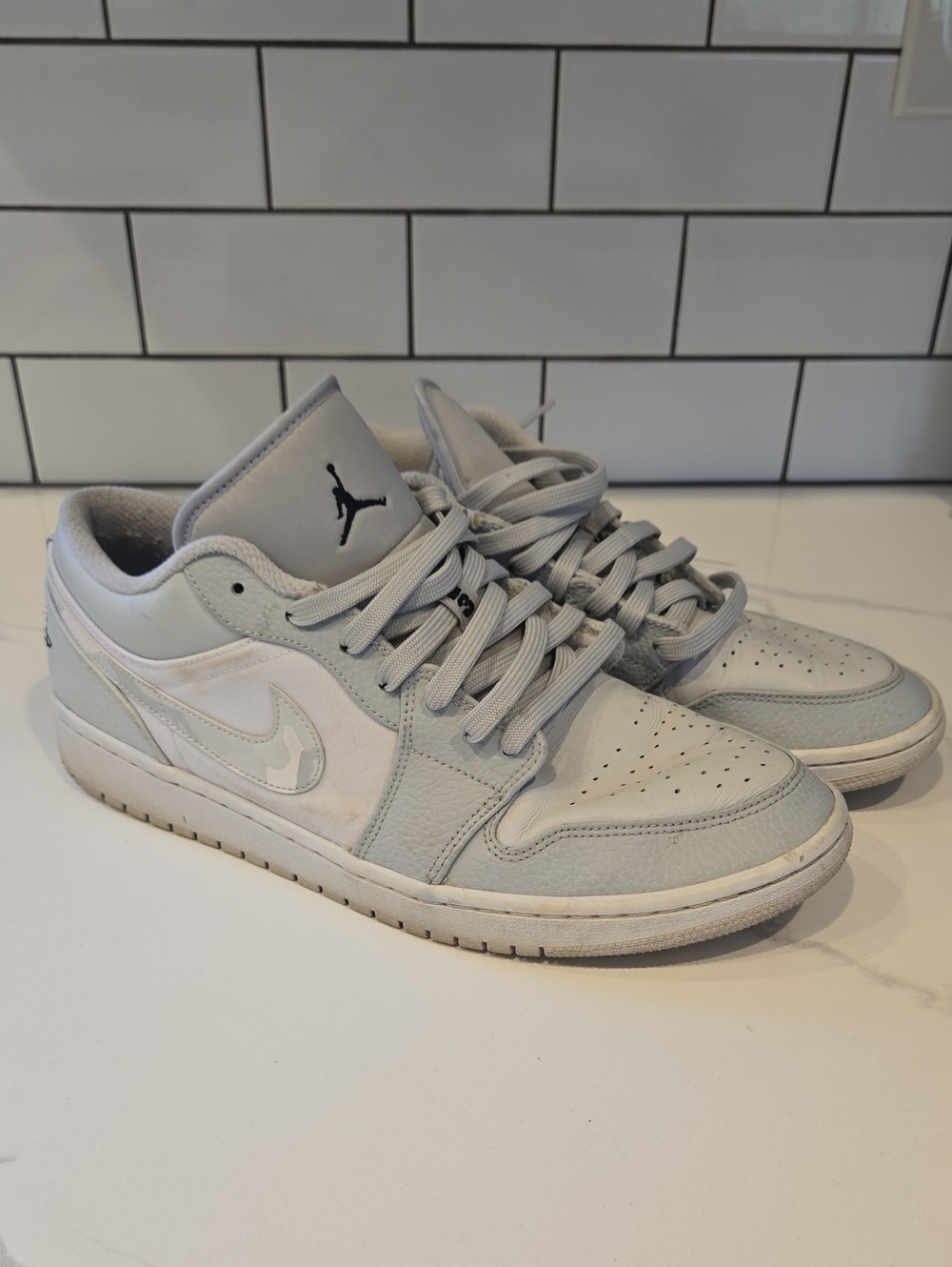 Nike Air Jordan 1 Low Retro - Light Gray/White Men’s Sneakers